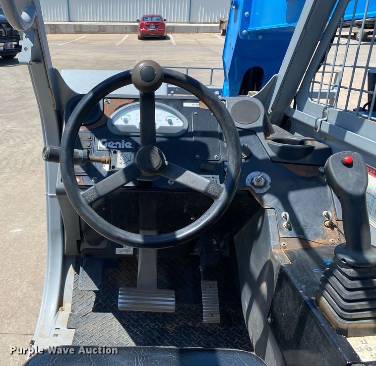 image for item DL7192 2014 Genie GTH844  telehandler