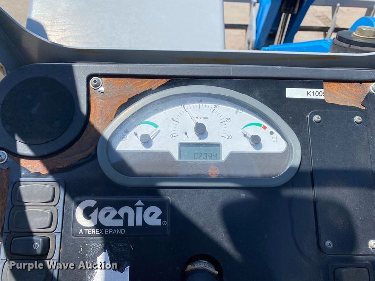 image for item DL7192 2014 Genie GTH844  telehandler