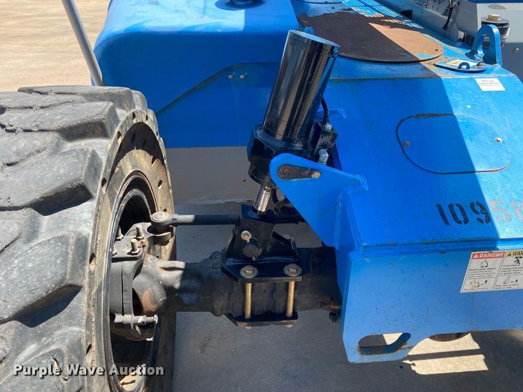 image for item DL7192 2014 Genie GTH844  telehandler