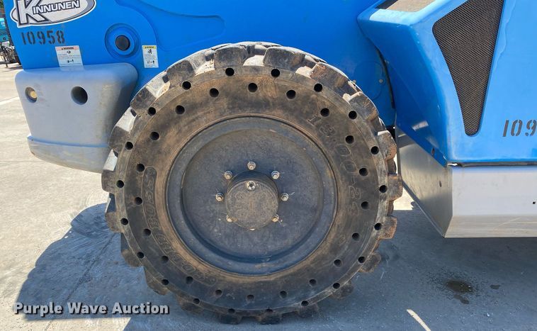 image for item DL7192 2014 Genie GTH844  telehandler