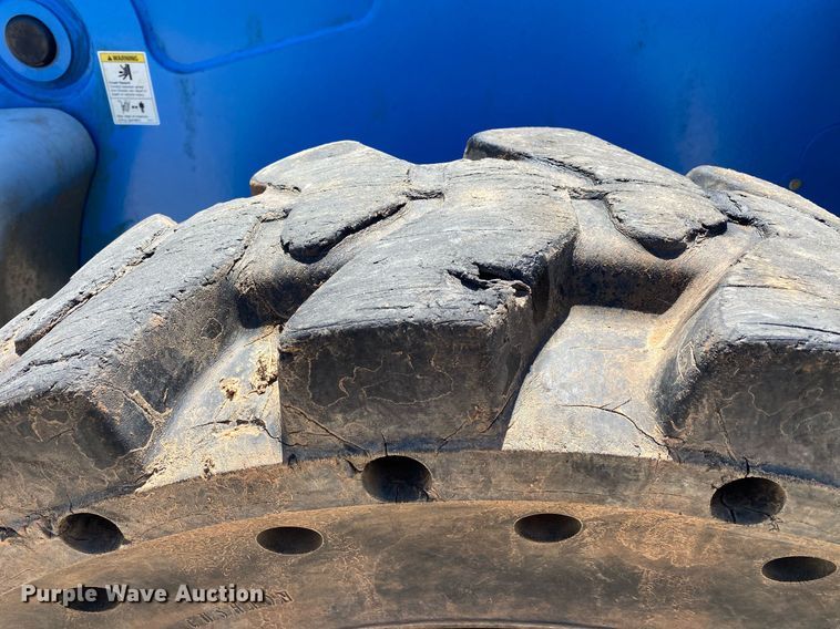 image for item DL7192 2014 Genie GTH844  telehandler