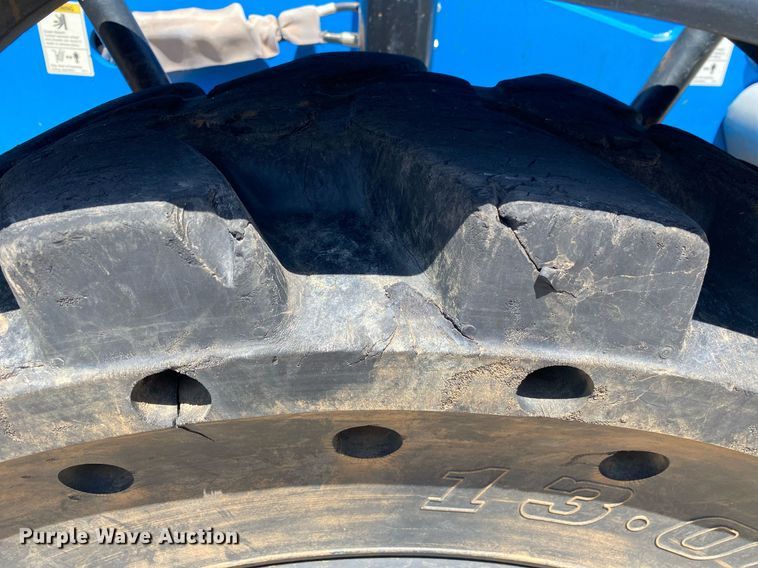 image for item DL7192 2014 Genie GTH844  telehandler