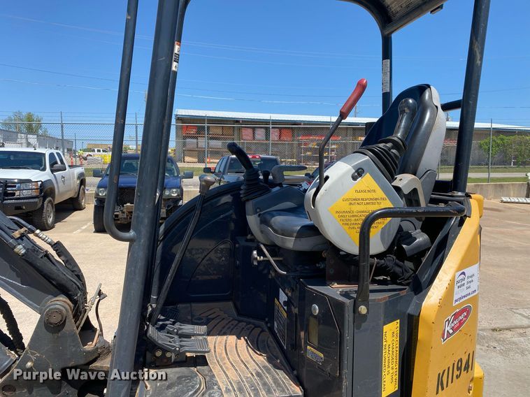 image for item DL7193 2017 John Deere 26G  mini excavator