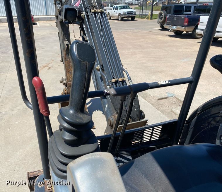 image for item DL7193 2017 John Deere 26G  mini excavator