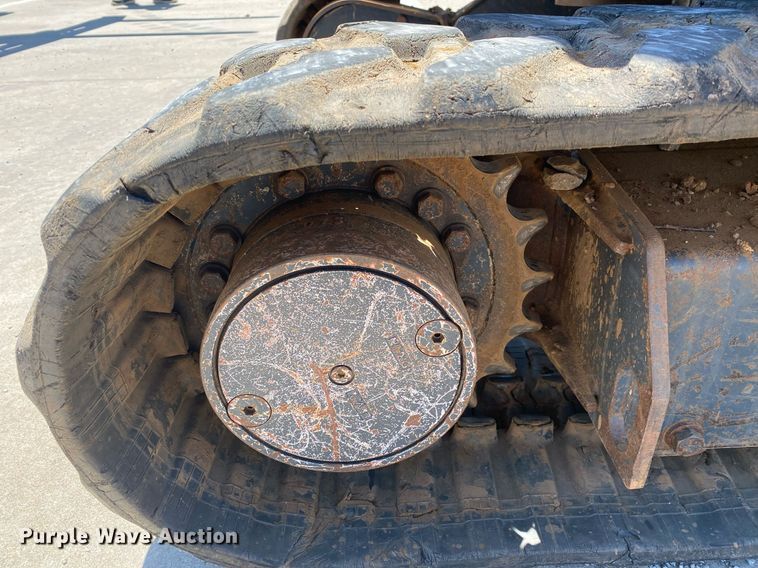 image for item DL7193 2017 John Deere 26G  mini excavator