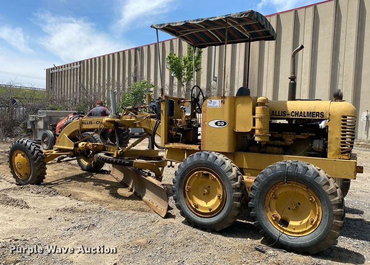 image for item DL7207 1966 Allis-Chalmers DD  rigid frame motor grader