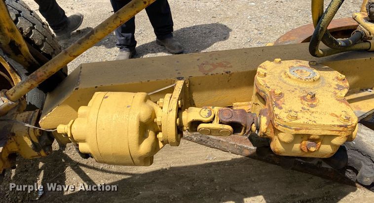 image for item DL7207 1966 Allis-Chalmers DD  rigid frame motor grader