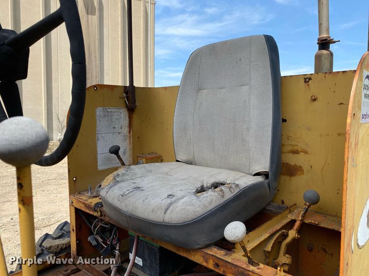 image for item DL7207 1966 Allis-Chalmers DD  rigid frame motor grader