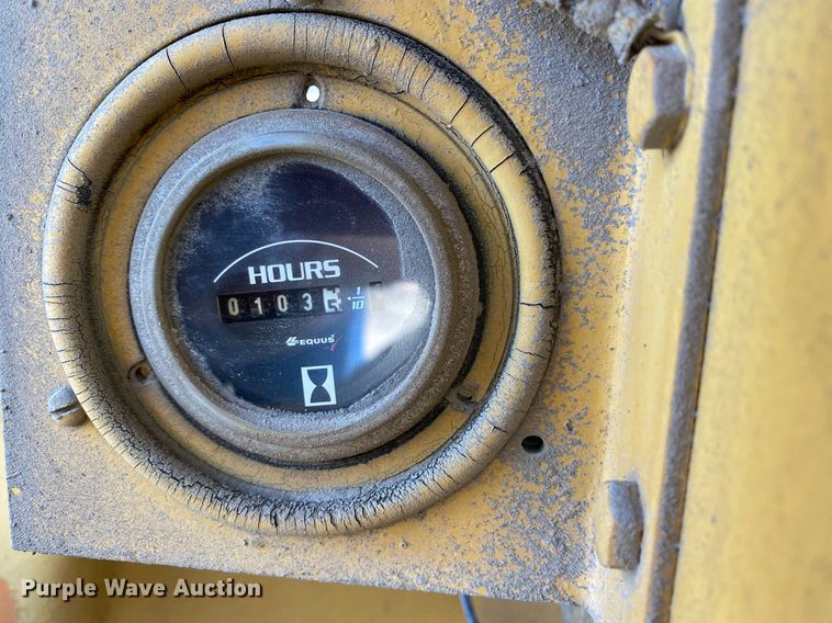 image for item DL7207 1966 Allis-Chalmers DD  rigid frame motor grader