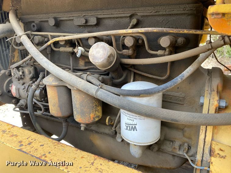 image for item DL7207 1966 Allis-Chalmers DD  rigid frame motor grader