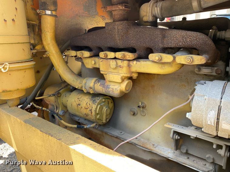 image for item DL7207 1966 Allis-Chalmers DD  rigid frame motor grader