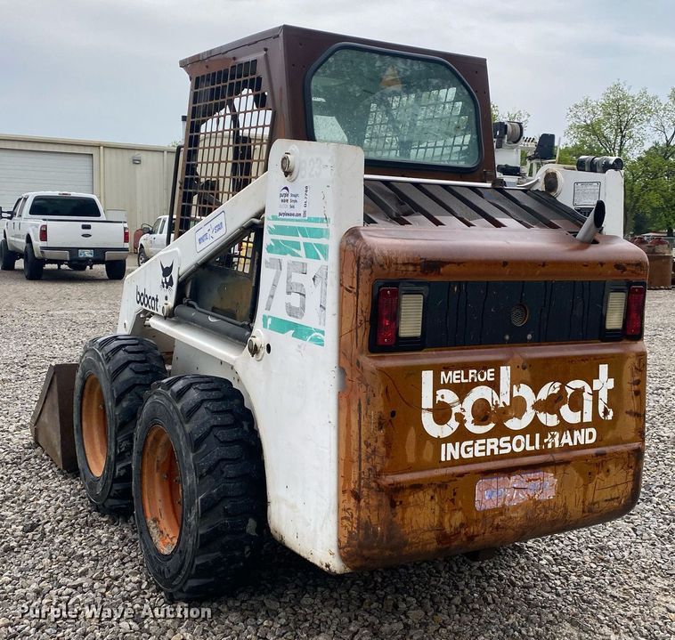 image for item DL7208 1999 Bobcat 751  skid steer loader