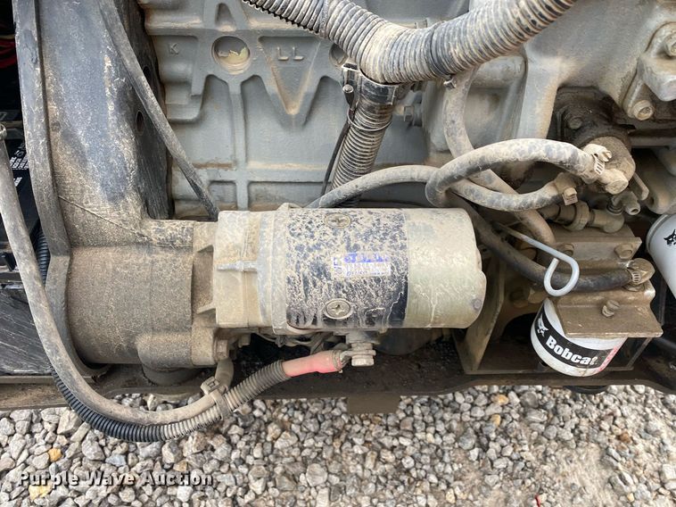 image for item DL7208 1999 Bobcat 751  skid steer loader