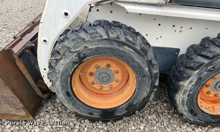 image for item DL7208 1999 Bobcat 751  skid steer loader