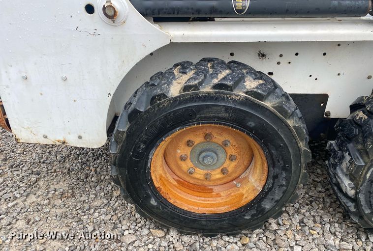 image for item DL7208 1999 Bobcat 751  skid steer loader