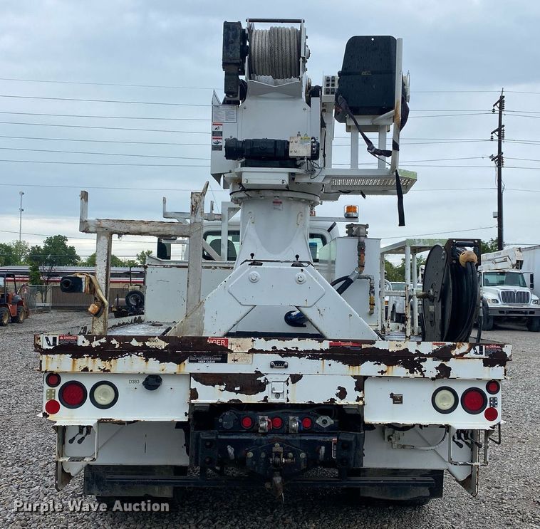 image for item DL7210 2014 Freightliner Business Class M2  digger derrick truck