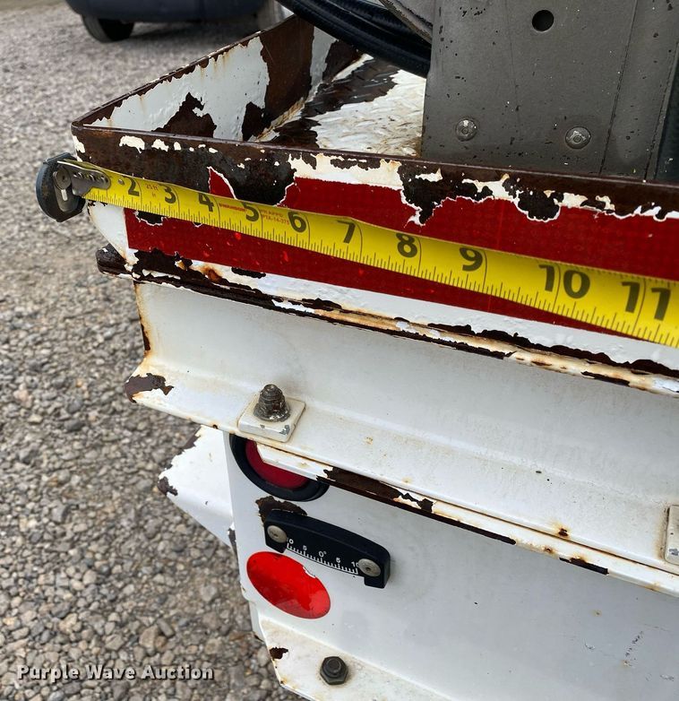 image for item DL7210 2014 Freightliner Business Class M2  digger derrick truck