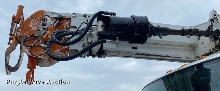 image for item DL7210 2014 Freightliner Business Class M2  digger derrick truck