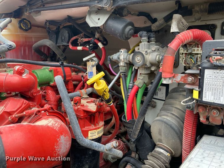 image for item DL7210 2014 Freightliner Business Class M2  digger derrick truck