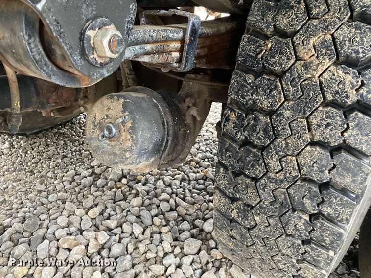 image for item DL7210 2014 Freightliner Business Class M2  digger derrick truck