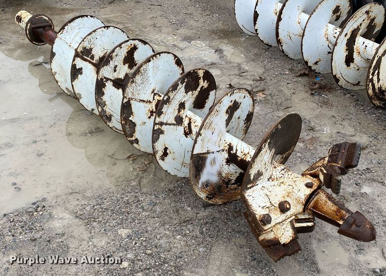 image for item DL7210 2014 Freightliner Business Class M2  digger derrick truck