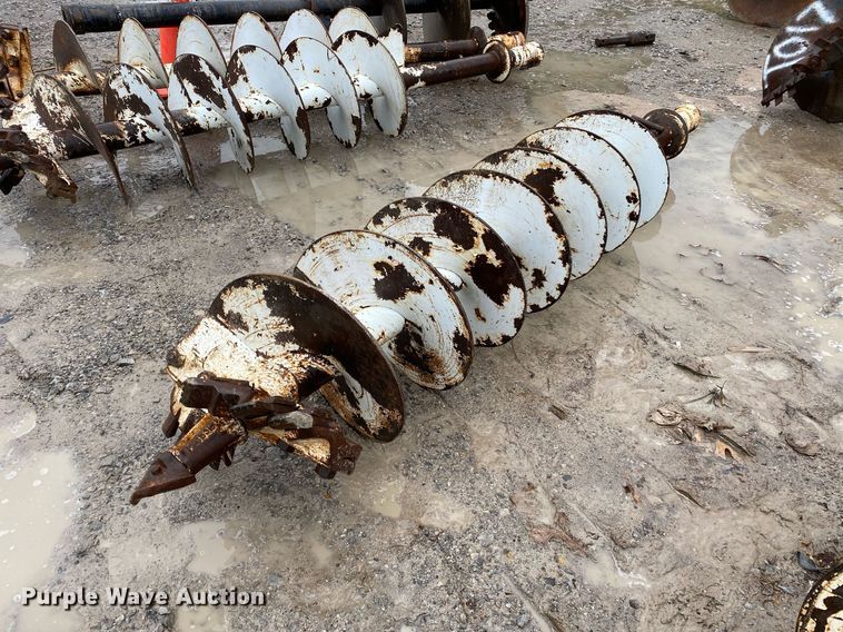 image for item DL7210 2014 Freightliner Business Class M2  digger derrick truck