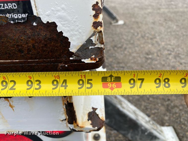 image for item DL7210 2014 Freightliner Business Class M2  digger derrick truck