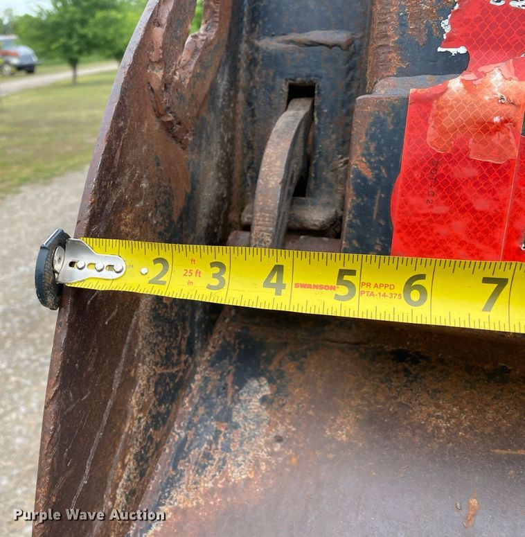 image for item DL7212 2005 International 9900i  dump truck