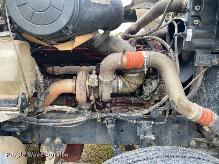 image for item DL7212 2005 International 9900i  dump truck