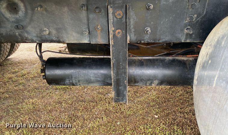 image for item DL7212 2005 International 9900i  dump truck