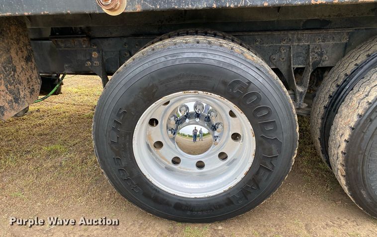 image for item DL7212 2005 International 9900i  dump truck