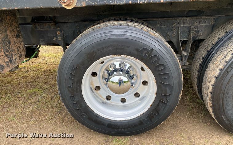 image for item DL7212 2005 International 9900i  dump truck