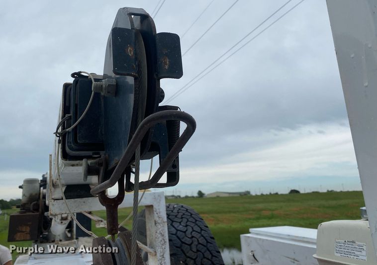 image for item DL7228 2012 Ford F350 Super Duty  SuperCab utility bed pickup truck