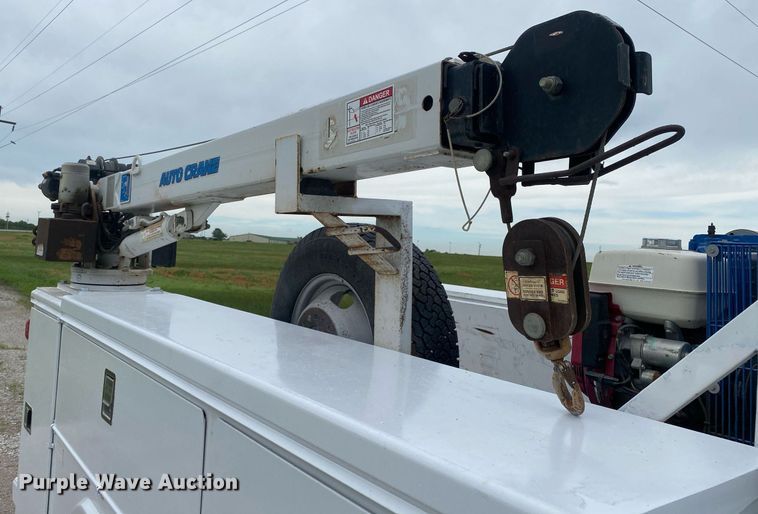 image for item DL7228 2012 Ford F350 Super Duty  SuperCab utility bed pickup truck