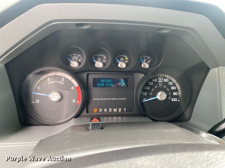 image for item DL7228 2012 Ford F350 Super Duty  SuperCab utility bed pickup truck