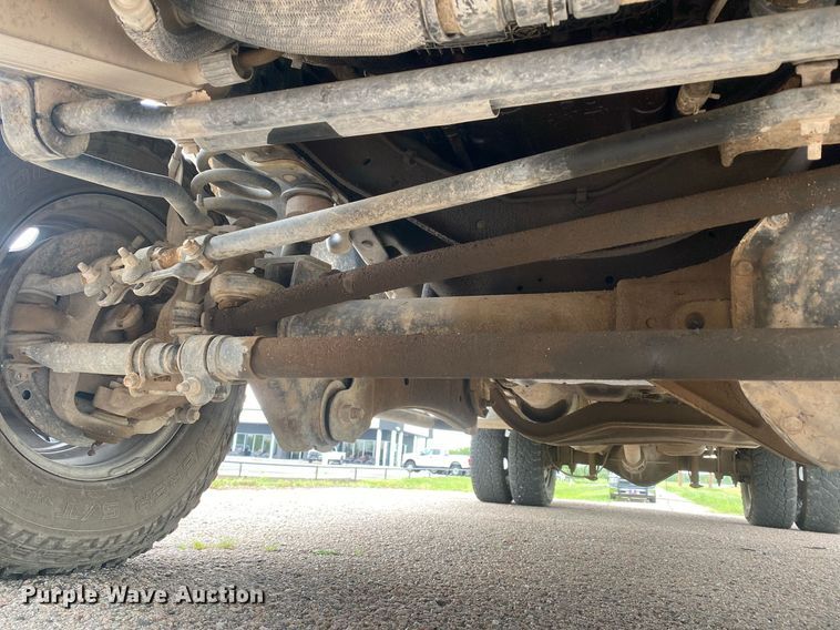 image for item DL7228 2012 Ford F350 Super Duty  SuperCab utility bed pickup truck