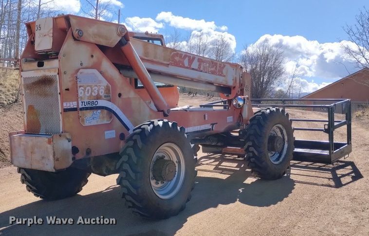 image for item DN6419 1997 SkyTrak 6036  telehandler