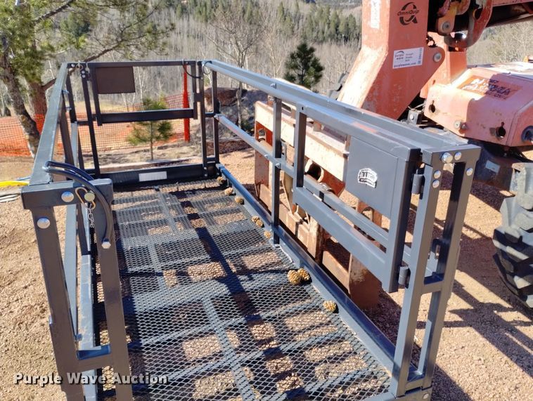 image for item DN6419 1997 SkyTrak 6036  telehandler