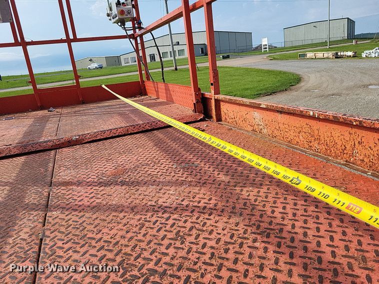 image for item DO3657 2007 Skyjack SJ7135  scissor lift