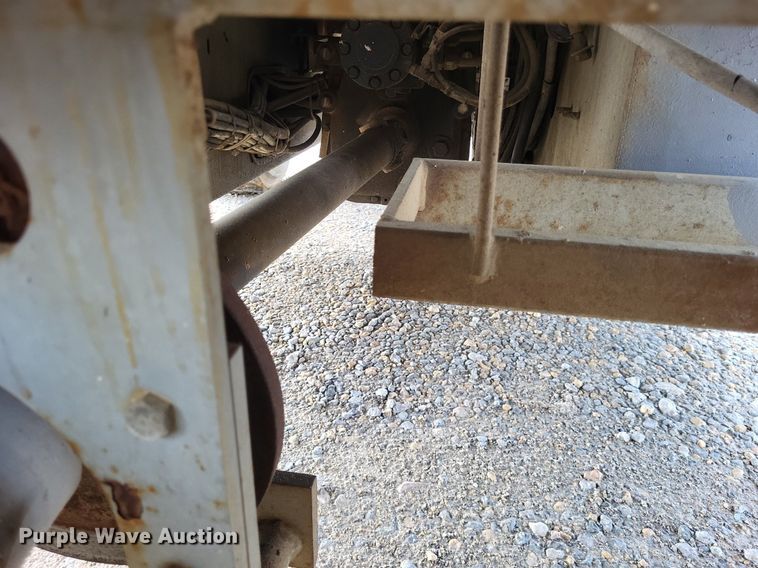 image for item DO3657 2007 Skyjack SJ7135  scissor lift