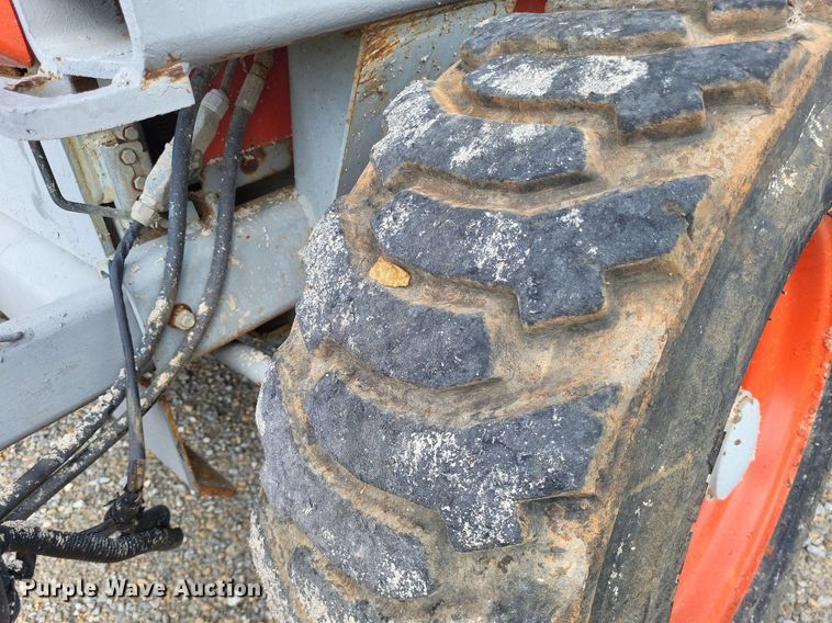 image for item DO3657 2007 Skyjack SJ7135  scissor lift