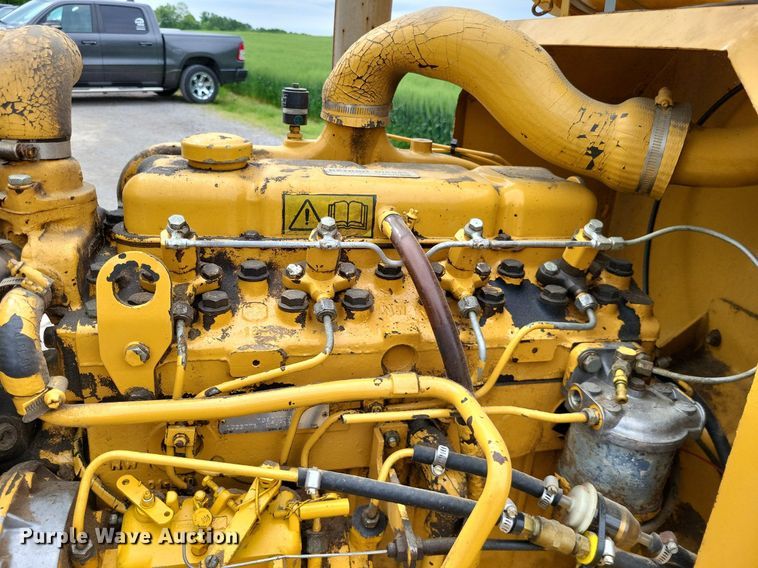 image for item DO3658 1996 Vermeer 1250BC  wood chipper