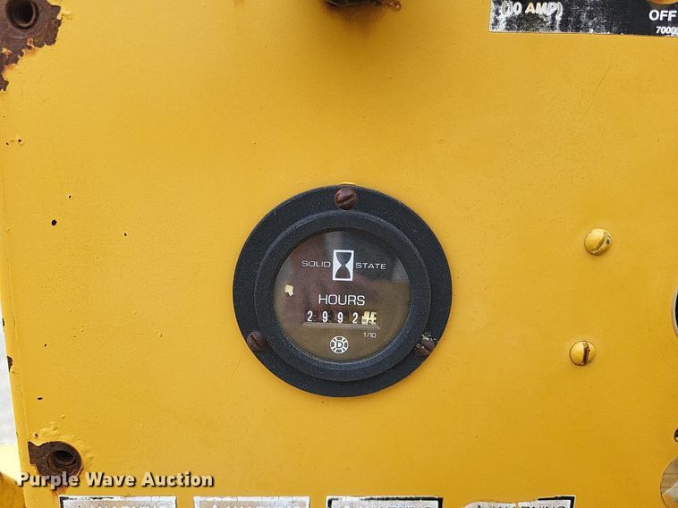 image for item DO3658 1996 Vermeer 1250BC  wood chipper