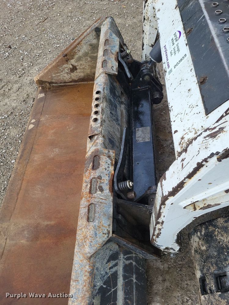image for item DO3659 2011 Bobcat T190  tracked skid steer loader