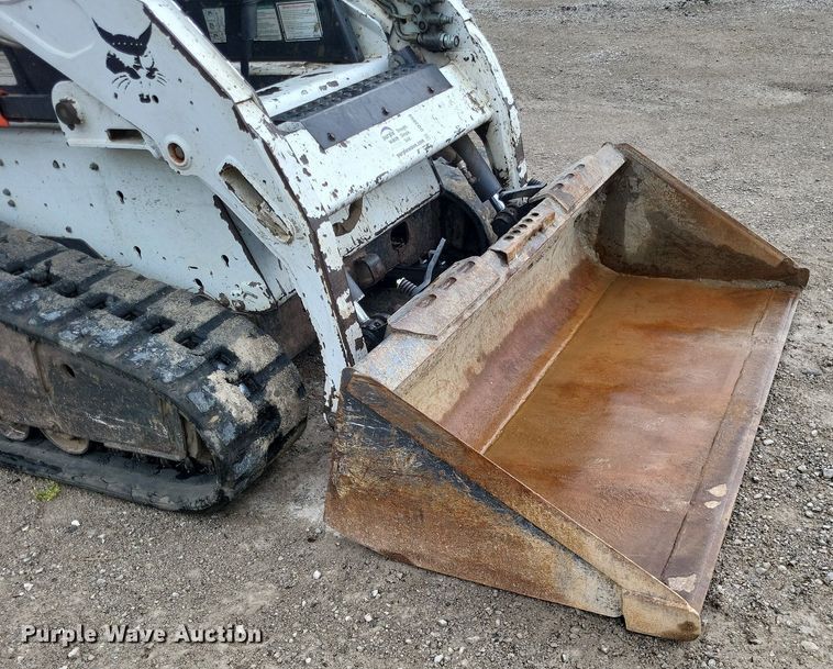 image for item DO3659 2011 Bobcat T190  tracked skid steer loader