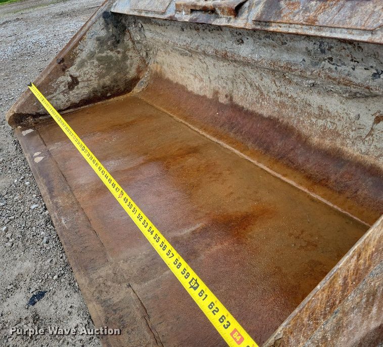 image for item DO3659 2011 Bobcat T190  tracked skid steer loader