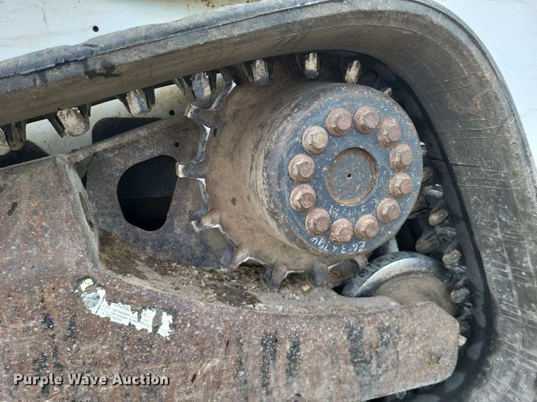 image for item DO3659 2011 Bobcat T190  tracked skid steer loader