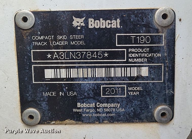 image for item DO3659 2011 Bobcat T190  tracked skid steer loader