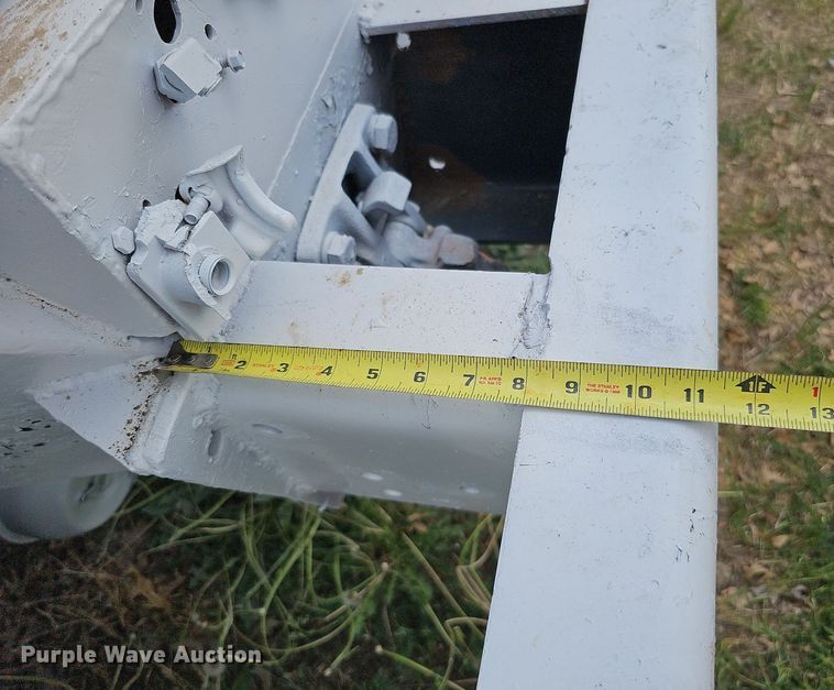 image for item DO4403 1996 R-way 4021  bottom dump trailer