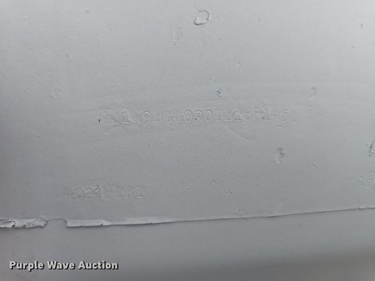 image for item DO4403 1996 R-way 4021  bottom dump trailer